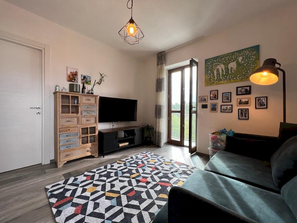 Four-room apartment Vezza d'Alba - photo 3