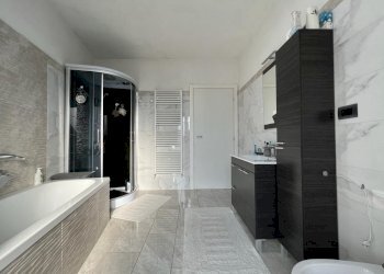 Trilocale Vezza d'Alba - foto 14