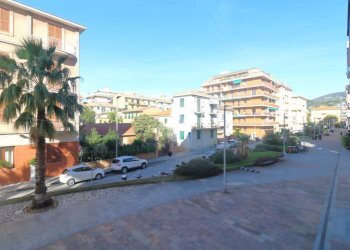 Two-room apartment Via Matteotti, Lavagna - photo 3