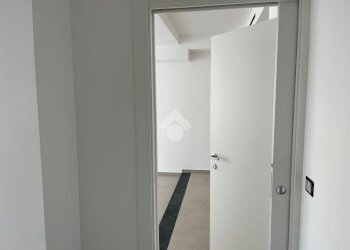 Two-room apartment Via Matteotti, Lavagna - photo 9
