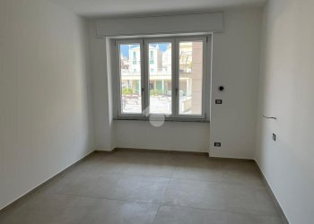 Two-room apartment Via Matteotti, Lavagna - photo 12