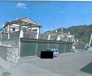 2.jpg - Box all'asta Via Beggiola 2, Follo - foto 1