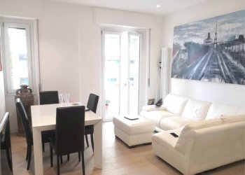 Two-room apartment Genova - photo 1
