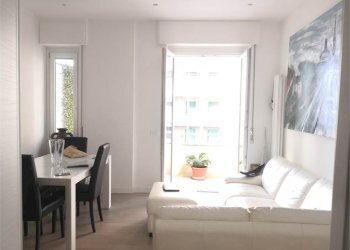 Two-room apartment Genova - photo 2