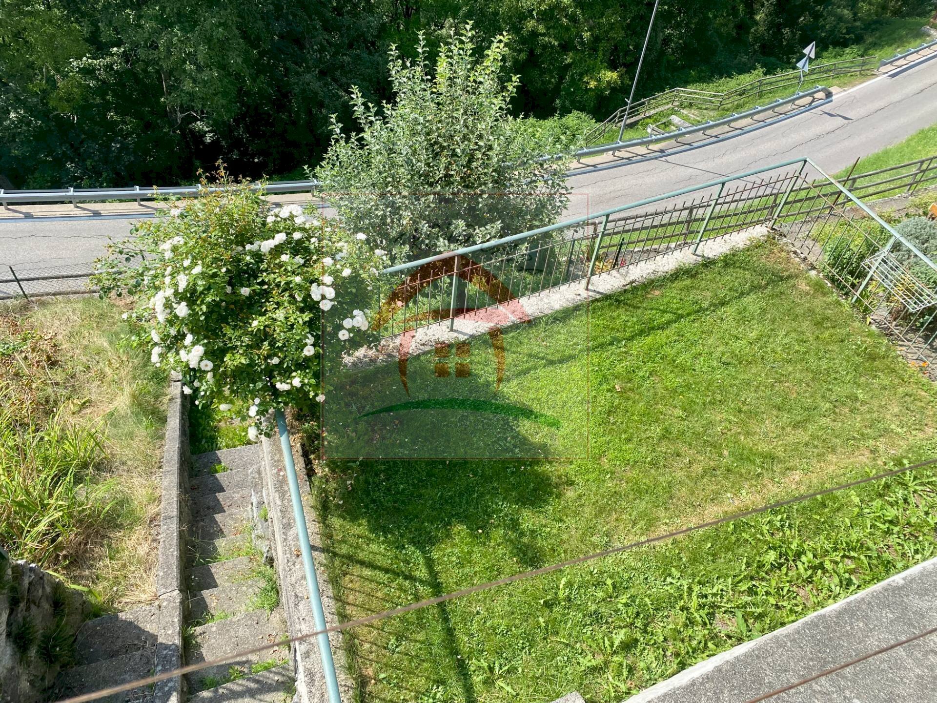 Villa a Schiera Bieno - foto 1