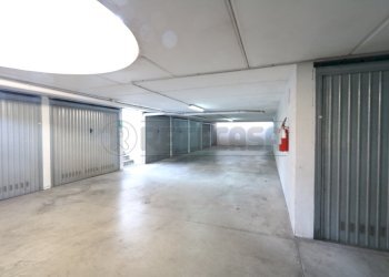 IMG_8241.JPG - Box Via Valerio Belli, Vicenza - foto 2