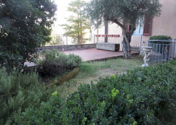 IMG_1031.JPG - Trilocale Via Giosuè Carducci 2, Calenzano - foto 29