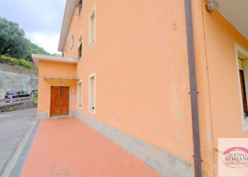 Rif 1369(Copy19).jpg - Trilocale Via Pero 156, Varazze - foto 3