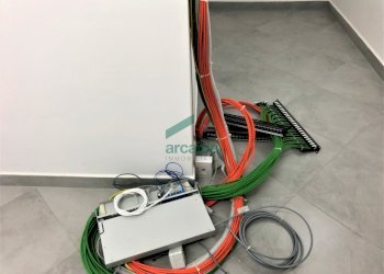 Vista cavi di rete - Locale Commerciale Via delle Magnolie 8, Modugno - foto 18