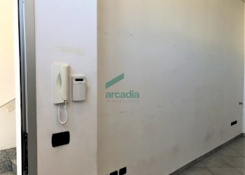 Vista citofono-termostato - Locale Commerciale Via delle Magnolie 8, Modugno - foto 23