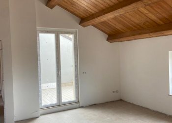 limoni11.jpg - Appartamento via roncisvalle, Osimo - foto 4