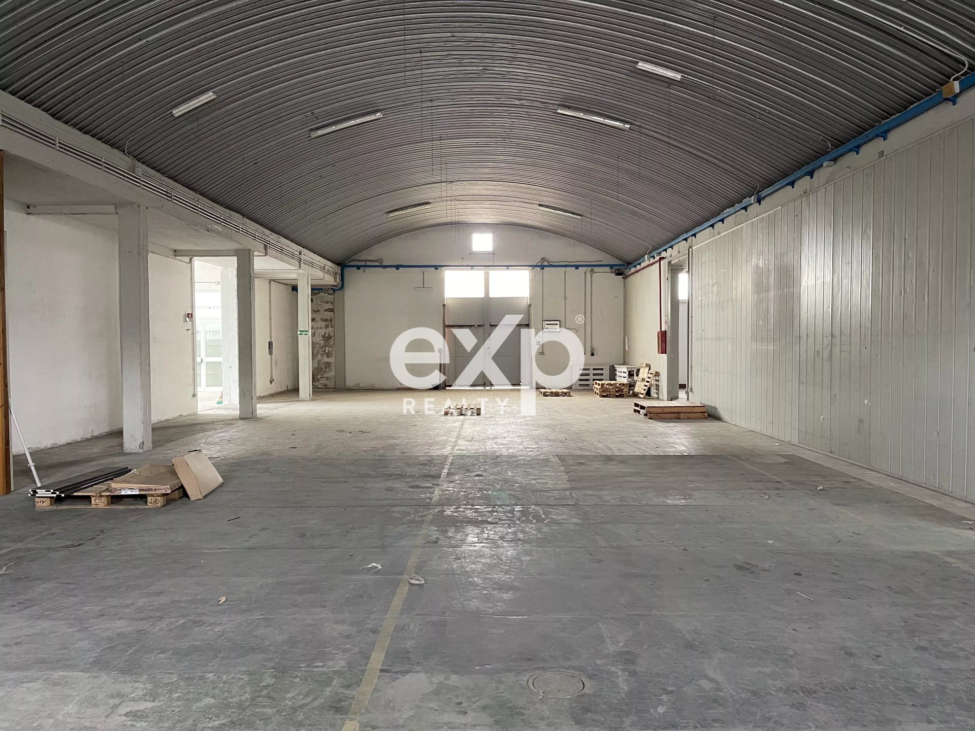 Capannone Via di Castel Romano, Roma - foto 2