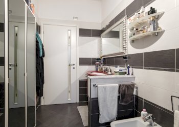 Four-room apartment via Santa Giulia, 27, Torino (neighborhood Vanchiglia) - photo 6