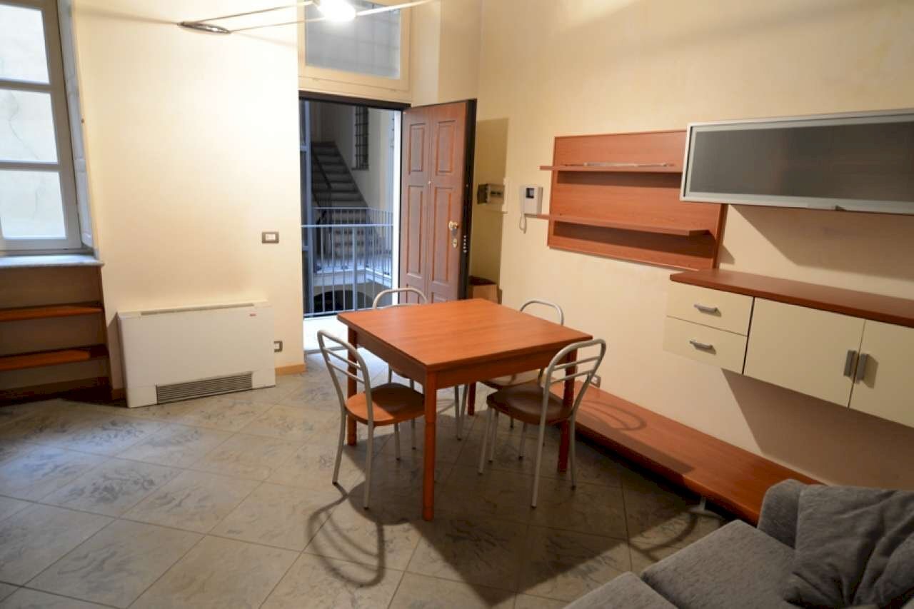 soggiorno - Appartamento via GIOLITTI, 8, Torino (zona Centro) - foto 1