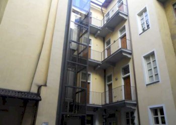 facciata - Appartamento via GIOLITTI, 8, Torino (zona Centro) - foto 10