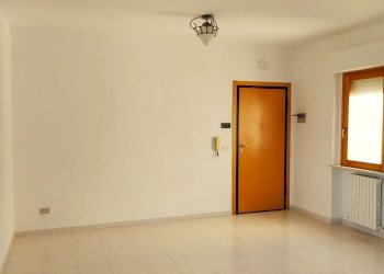 sala da pranzo - Appartamento Via Alcide De Gasperi 17, Manoppello - foto 2