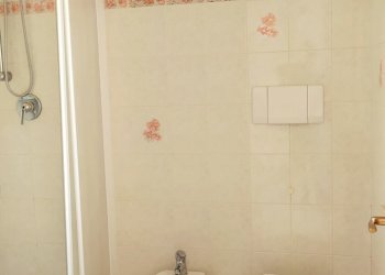 bagno - Appartamento Via Alcide De Gasperi 17, Manoppello - foto 13