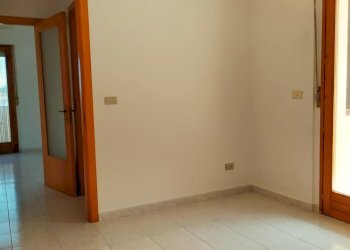 camera da letto - Appartamento Via Alcide De Gasperi 17, Manoppello - foto 16