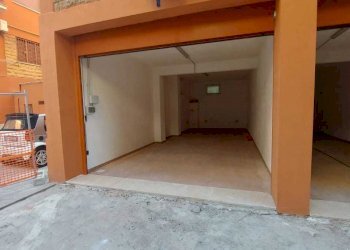 2a291166-1f99-4df8-a760-08440f30b7b0.JPG - Box Via Francesco Arese 13, Roma - photo 1