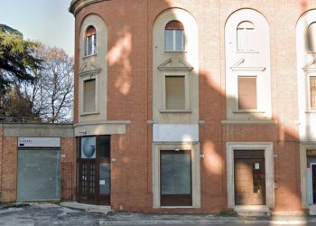 Commercial Premises Macerata - photo 1