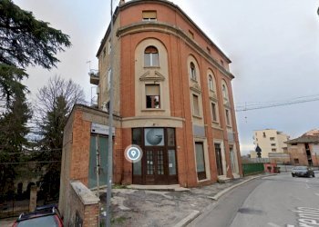 Commercial Premises Macerata - photo 2