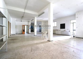 Locale Commerciale via Roma, Martinsicuro - foto 5