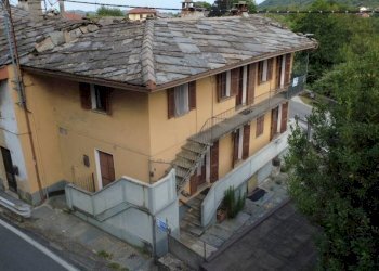 Facciata - Casa indipendente via Cave, 23, Luserna San Giovanni - foto 17