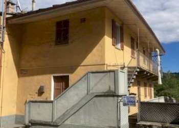 Facciata - Casa indipendente via Cave, 23, Luserna San Giovanni - foto 18