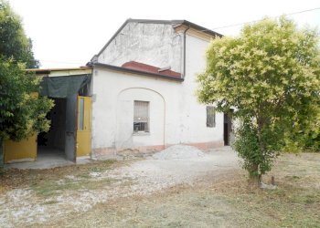 Portion of a house Santarcangelo di Romagna - photo 2