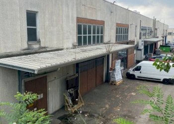 Capannone via dei Lapidari, 1, Bologna (zona Corticella) - foto 2