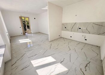 img-20250716-wa0011 - Semi-detached Villa viale Trento, 1, Torre Pellice - photo 1