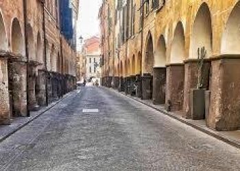 portici.jpg - Appartamento Via Perissinotti 41, Chiavari - foto 17