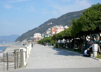 1 (4).jpg - Appartamento Via Perissinotti 39, Chiavari - foto 20