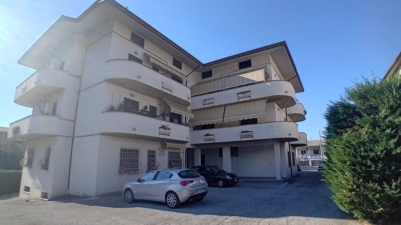 facciata - Apartment strada provinciale per san valentino  1, Scafa - photo 1