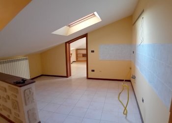 cucina - Appartamento strada provinciale per san valentino  1, Scafa - foto 7