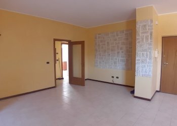 soggiorno - Appartamento strada provinciale per san valentino  1, Scafa - foto 11