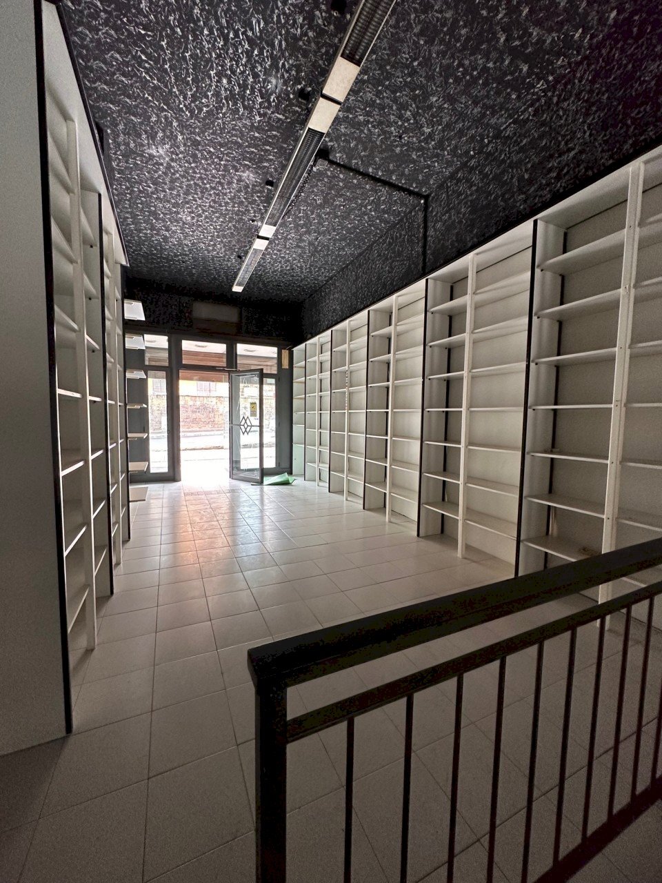 IMG_3506.jpg - Commercial Premises VIA DELLA PISANA, Roma - photo 2