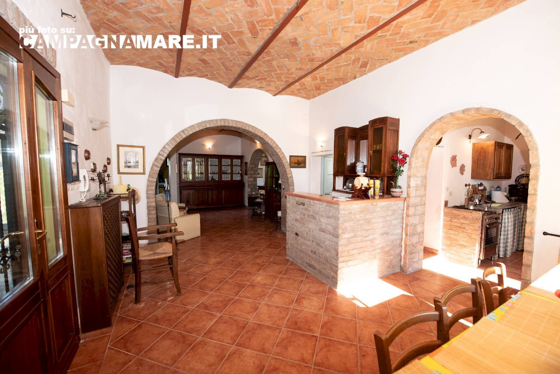 Rustic piazza unità, Jolanda di Savoia - photo 2