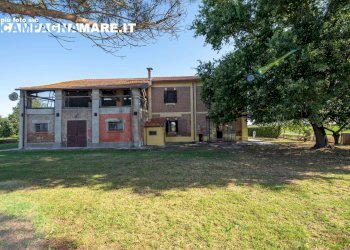 Rustico piazza unità, Jolanda di Savoia - foto 3