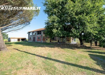 Rustico piazza unità, Jolanda di Savoia - foto 4