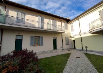 Facciata - Villa a Schiera via Larga, 4, Rho - foto 3