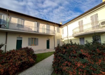 Facciata - Villa a Schiera via Larga, 4, Rho - foto 6