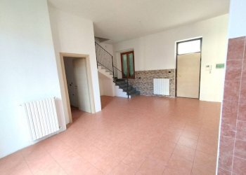 Stanza non arredata - Villa a Schiera via Larga, 4, Rho - foto 12