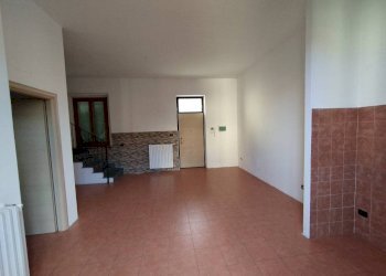 Stanza non arredata - Villa a Schiera via Larga, 4, Rho - foto 13
