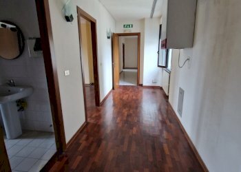 20230829_170645.jpg - Ufficio alighieri, Lucca - foto 6