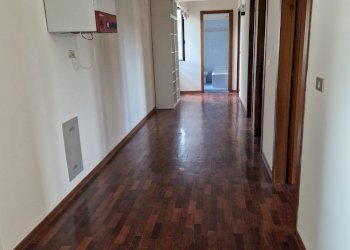 20230829_170951.jpg - Ufficio alighieri, Lucca - foto 9