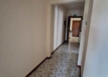 20230829_170230.jpg - Ufficio alighieri, Lucca - foto 10