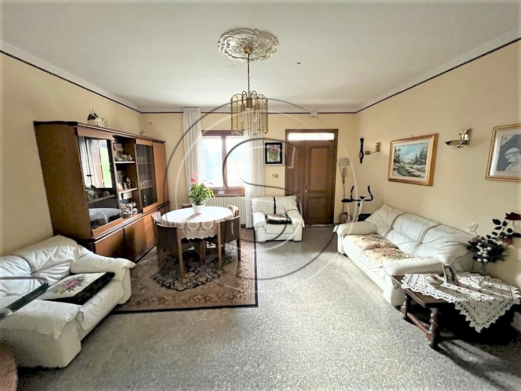 IMG-20230908-WA0042.jpg - Casa indipendente Castiglione dei Pepoli - foto 3