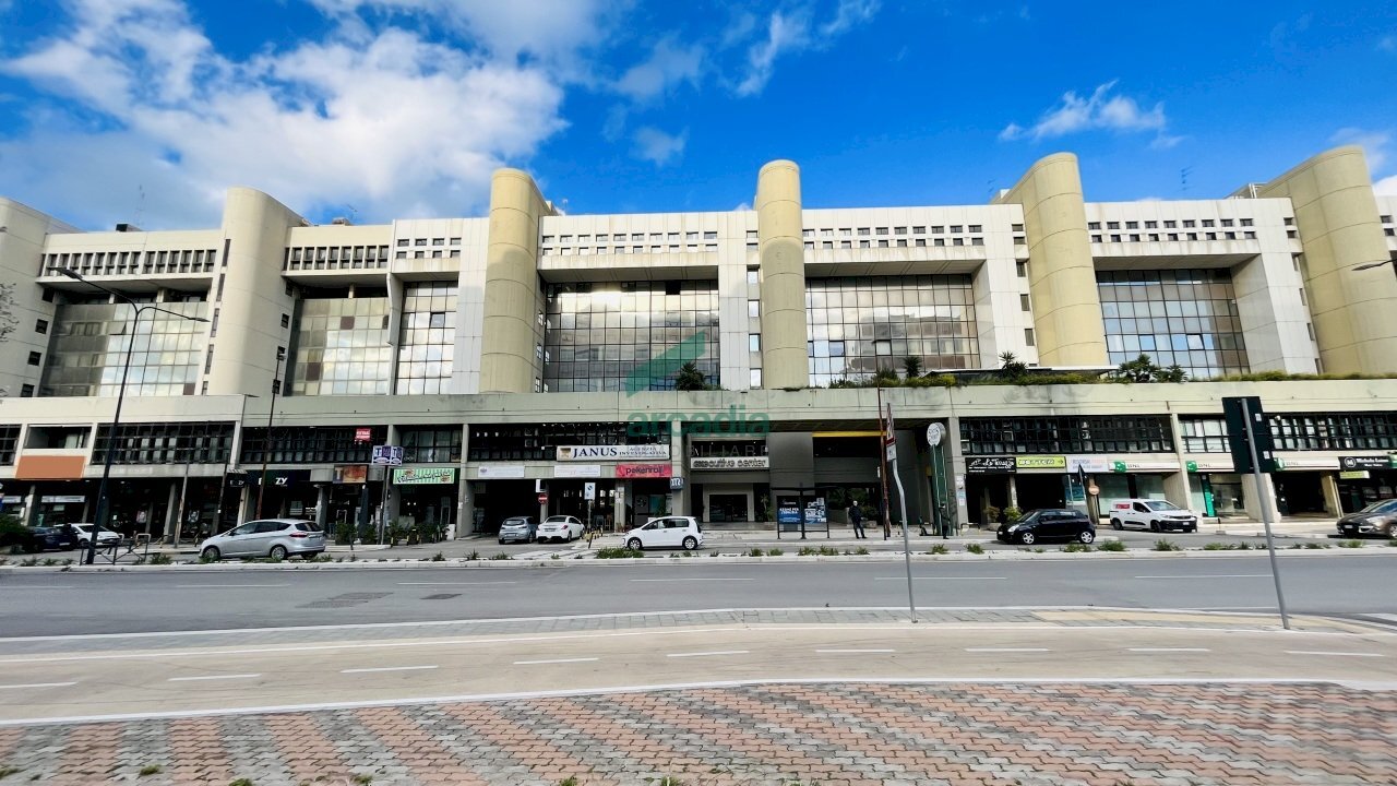 esterno - Office Via Sette Pietro 4, Bari - photo 2