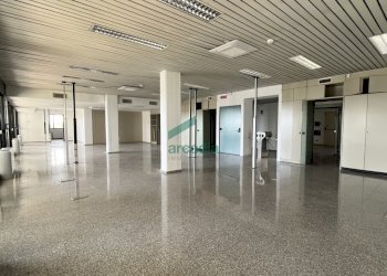 interno - Office Via Sette Pietro 4, Bari - photo 12